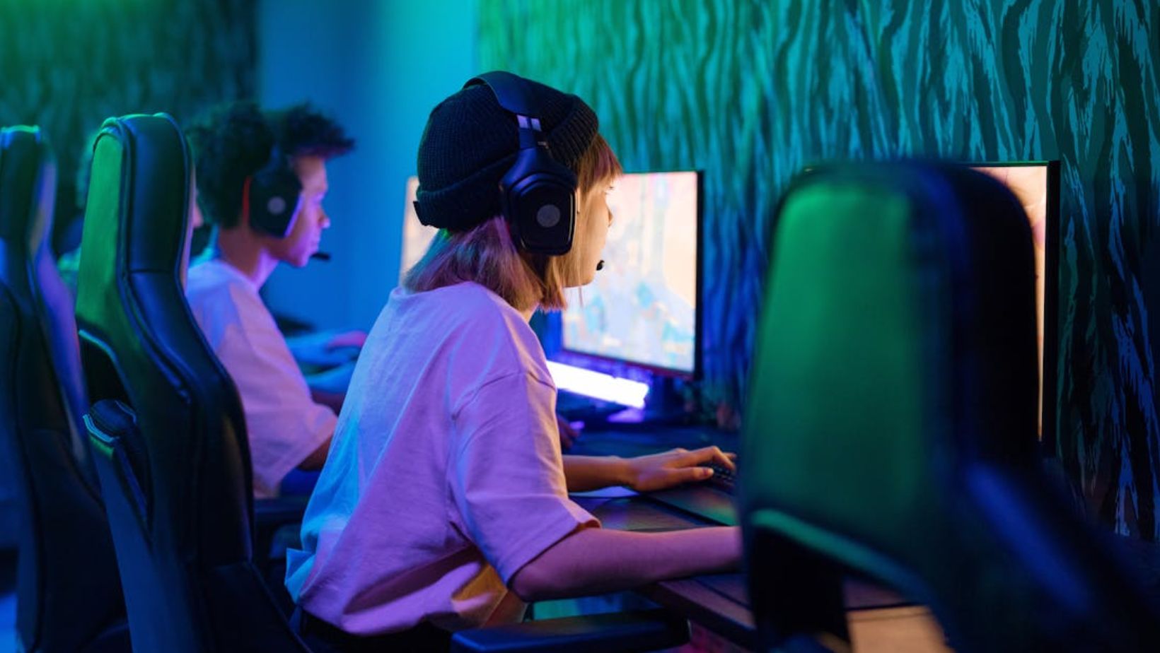 Curated visual reference: Gallery Detail: Enhancing Online Gaming Safety Essential Tips For Gamers